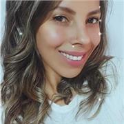 imparte clases a niños de todas las edades y jovenes iniciando su vida universitaria